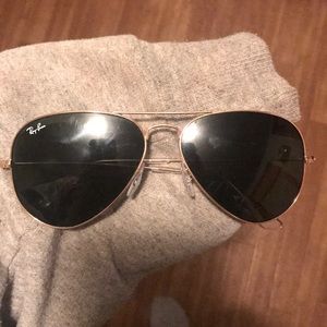 Gold Ray-Ban aviators 58mm